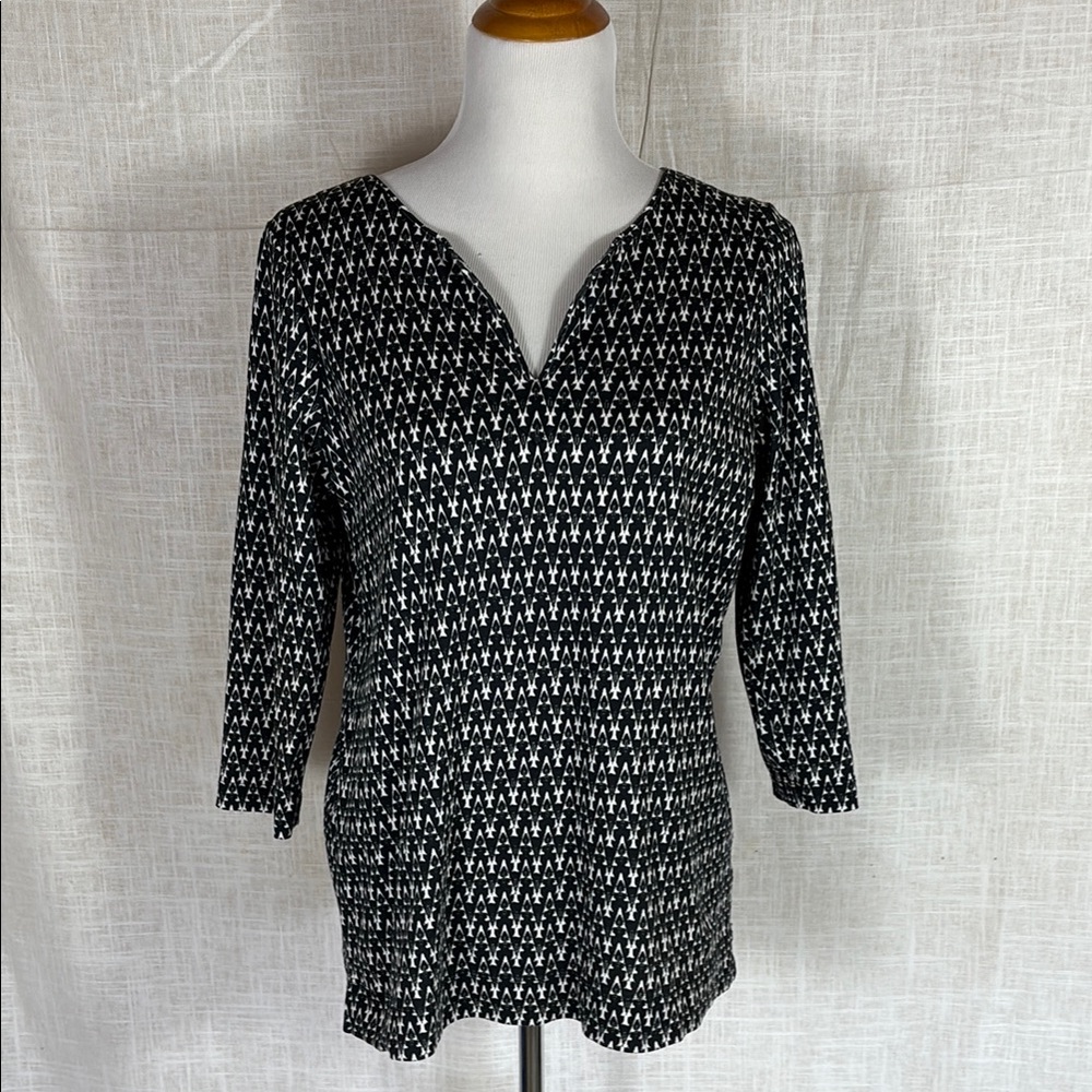 LL Bean 100% Supima cotton black and white geometric 3/4 sleeve top